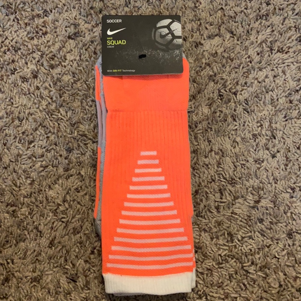 NWT Nike Men’s crew soccer socks